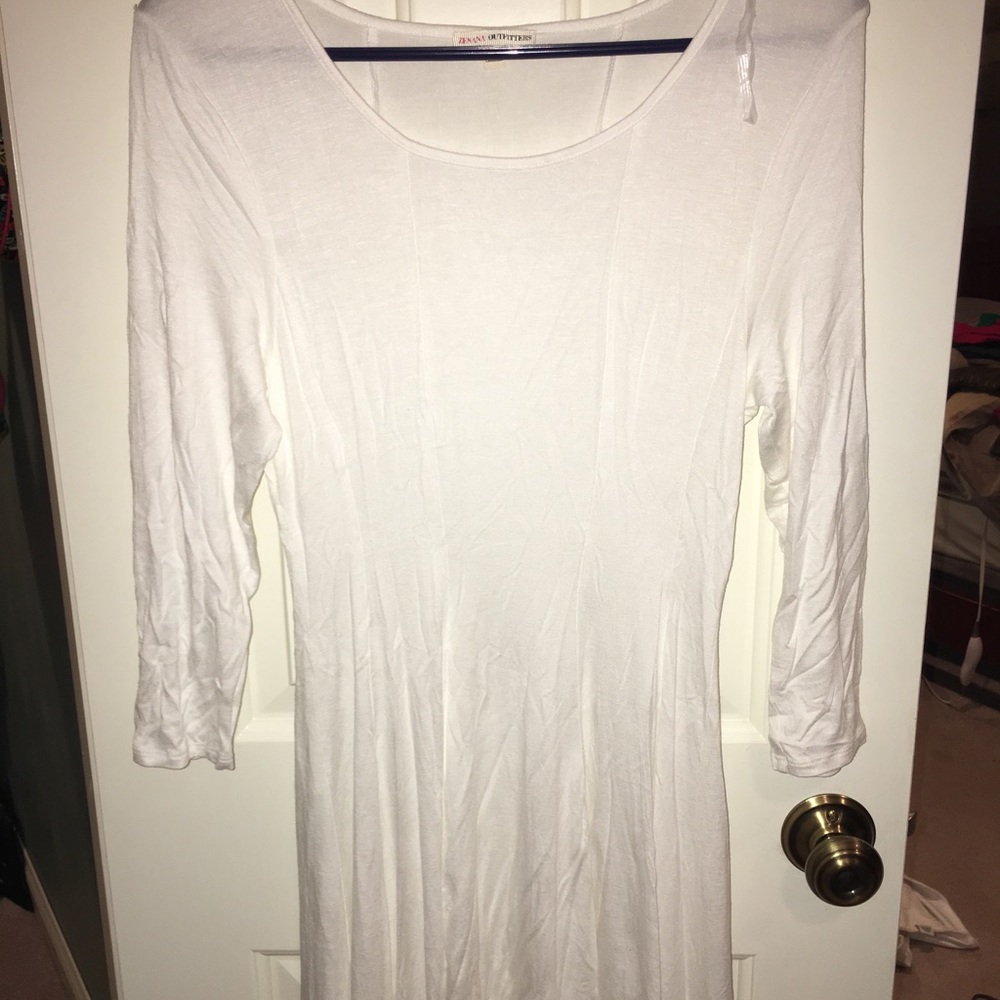 Dress - Picture 5 of 7